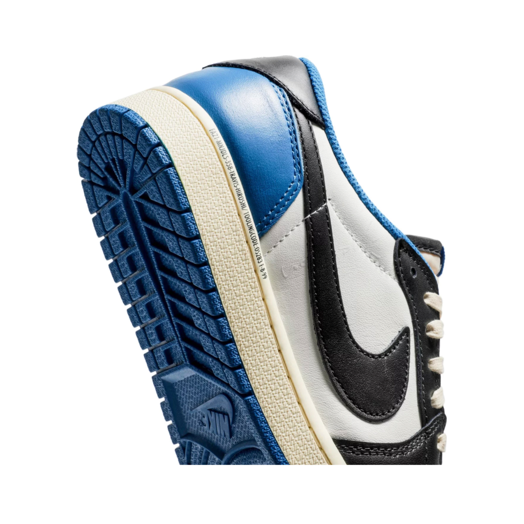 FRAGMENT DESIGN X TRAVIS SCOTT X AIR JORDAN 1 RETRO LOW